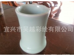 青瓷浮雕笔筒 陶瓷笔筒 商务礼品工艺品图2