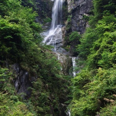 司空山北山瀑布