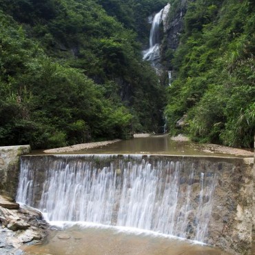 中心村水景